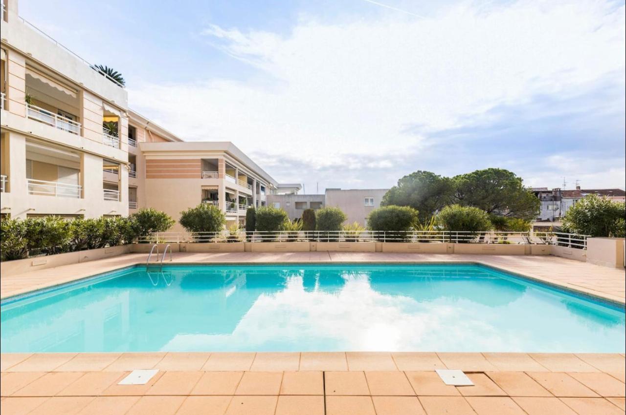 Port Azur Apartment Vallauris Exterior photo